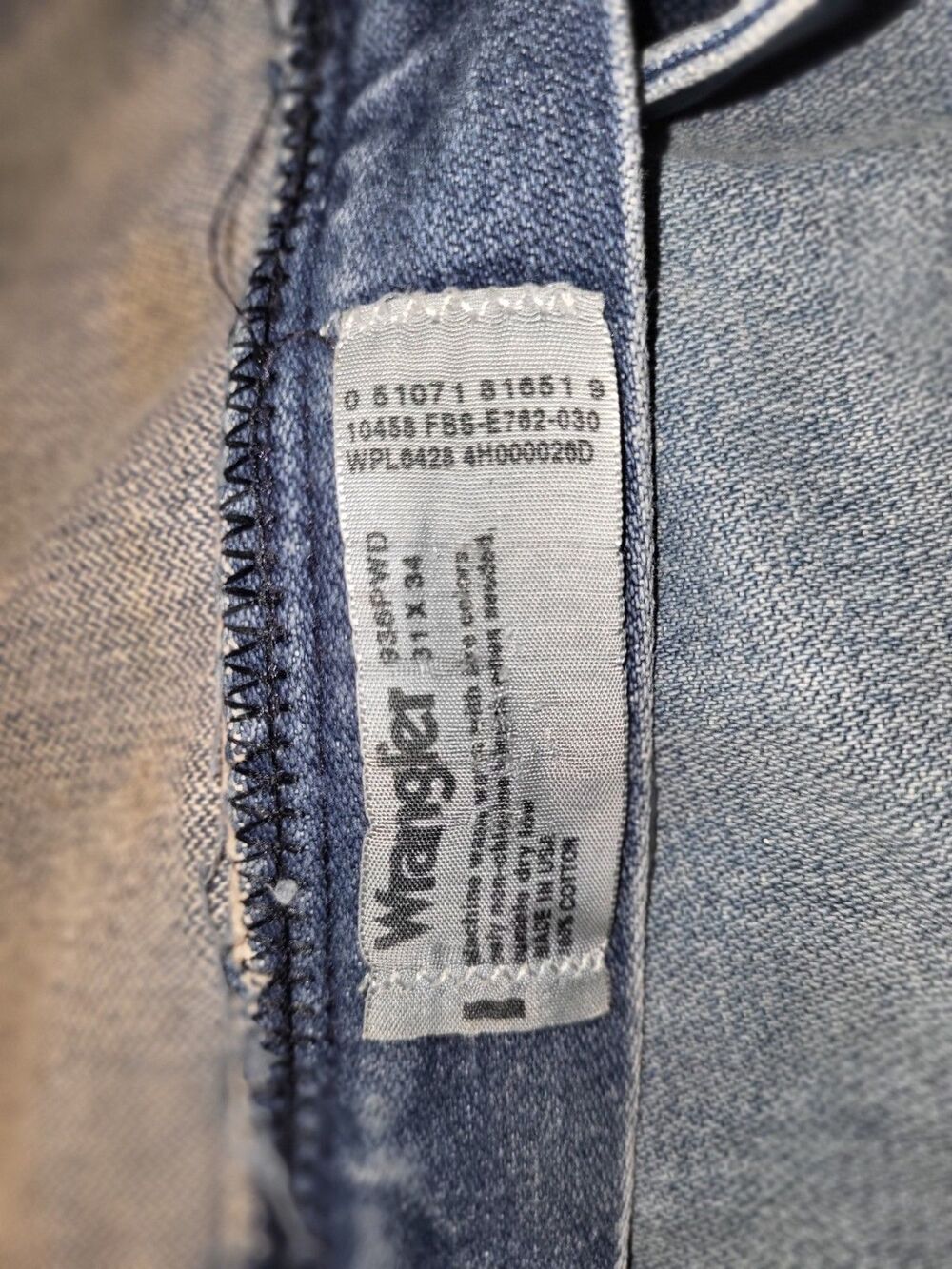 Vintage Wrangler Jeans – Made in USA – Light Wash, Size 31x34 - Picture 6 of 14